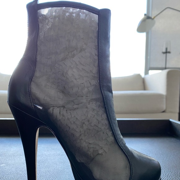 Christopher Kane for Topshop - Picture 16 of 16